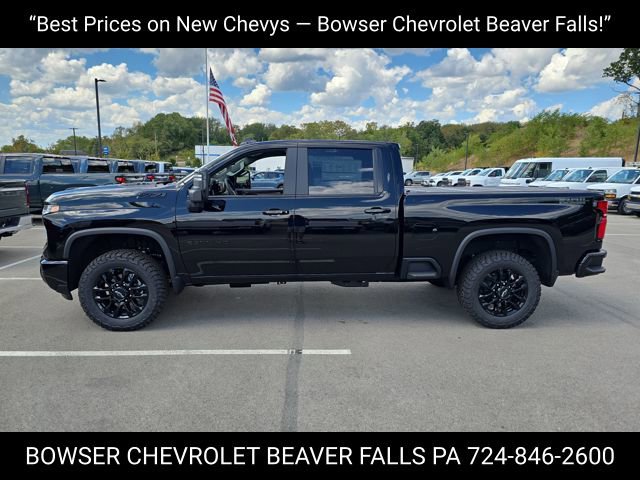 2025 Chevrolet Silverado 2500HD LT photo 2