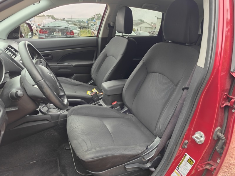 2015 Mitsubishi Outlander Sport ES photo 9