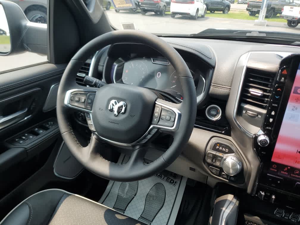 2026 Ram 1500 Laramie photo 17
