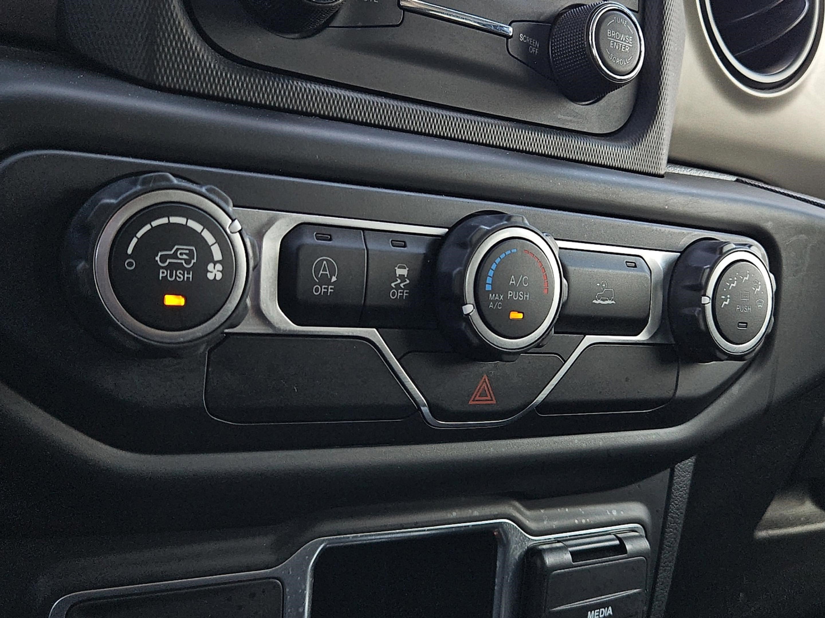 2021 Jeep Wrangler Sport photo 25