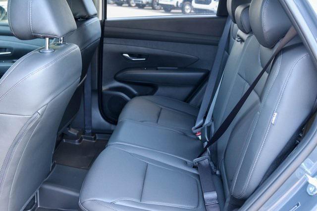 New 2025 Gray Hyundai SEL Convenience FWD image 12