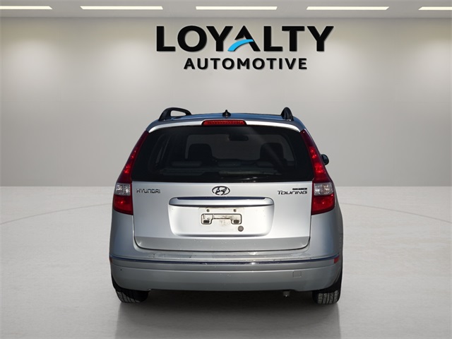 2010 Hyundai Elantra Touring GLS photo 4