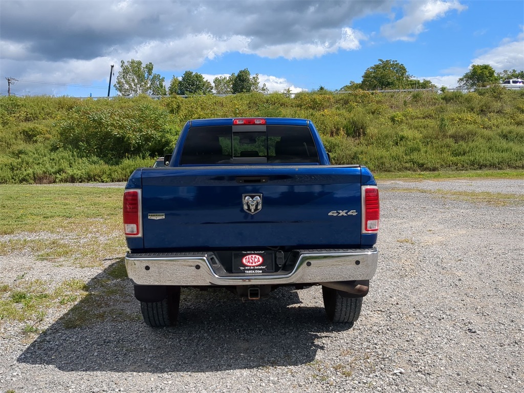 2015 Ram 2500 Laramie photo 4