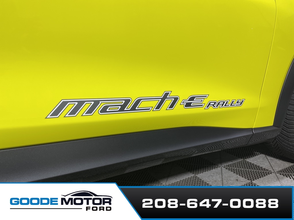 2024 Ford Mustang Mach-E GT photo 28