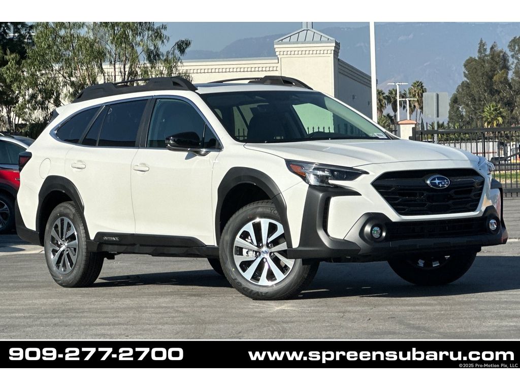 2025 Subaru Outback Premium's photo