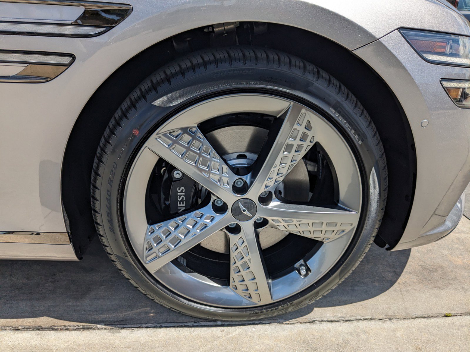 2024 Genesis G80 3.5T Sport Prestige photo 9