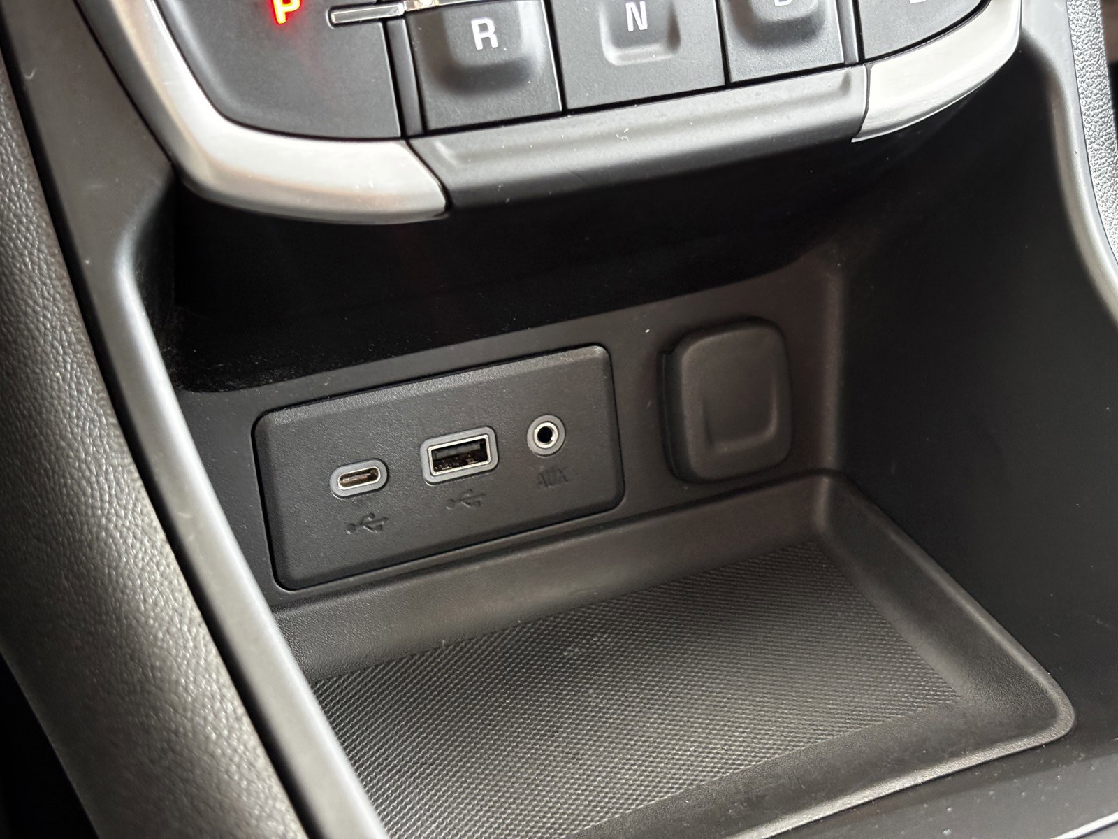 2023 Gmc Terrain SLE photo 12