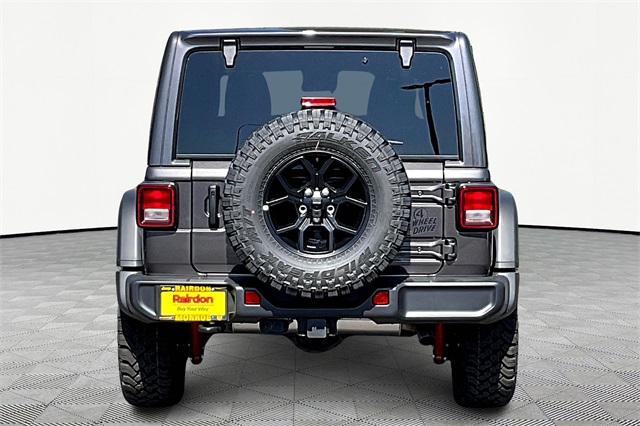 2025 Jeep Wrangler Willys photo 4