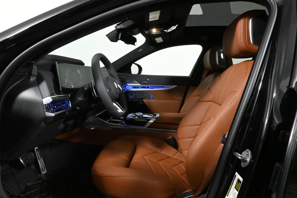 2025 Bmw 760i 760i xDrive photo 3
