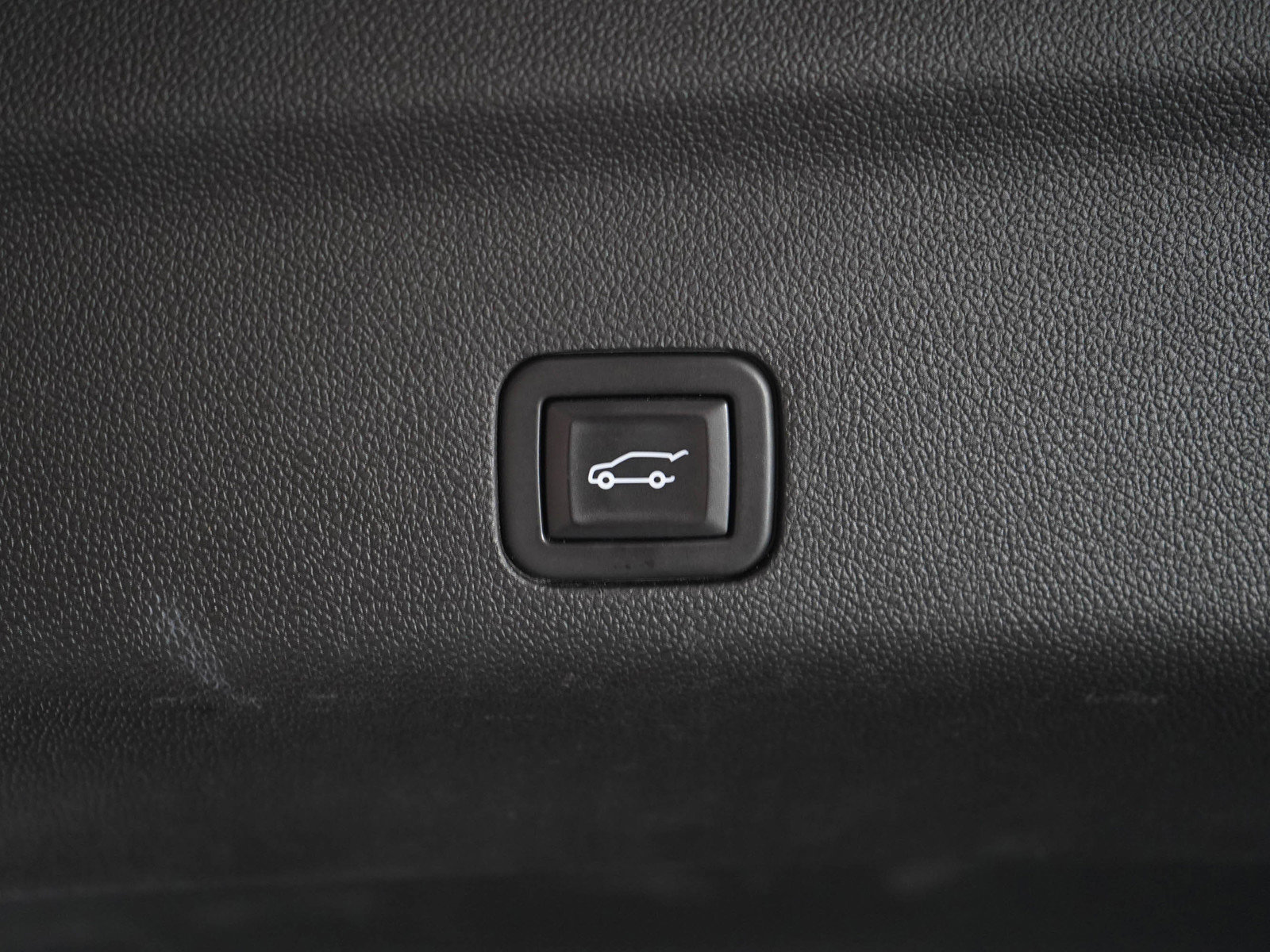 2023 Gmc Yukon XL AT4 photo 16