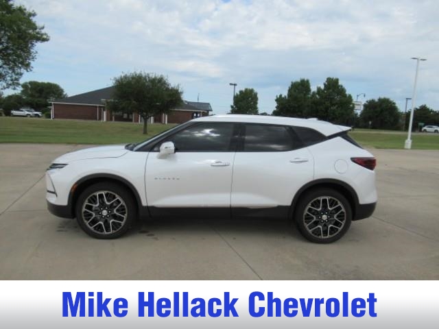 2023 Chevrolet Blazer Premier photo 3