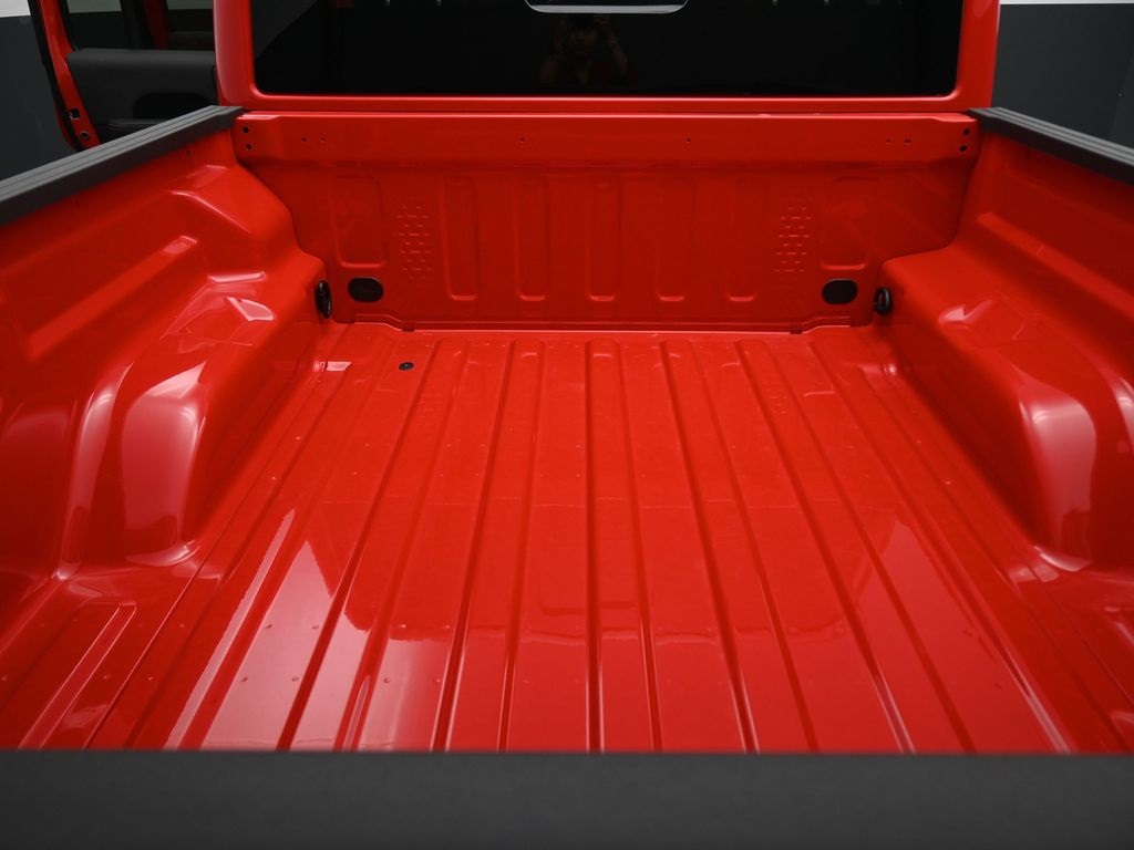 2025 Jeep Gladiator Sport photo 25