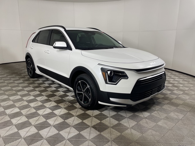 2025 Kia Niro EX photo 2