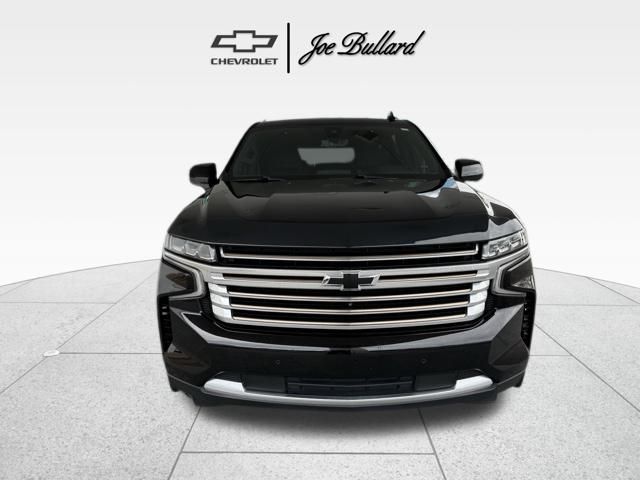 2021 Chevrolet Suburban High Country photo 2