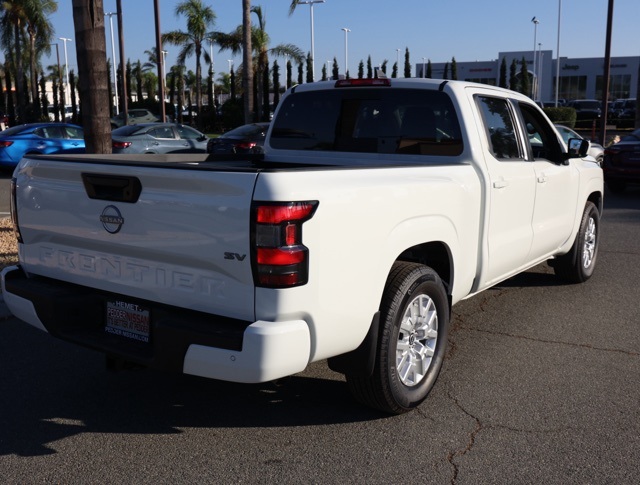2024 Nissan Frontier Crew Cab SV photo 4