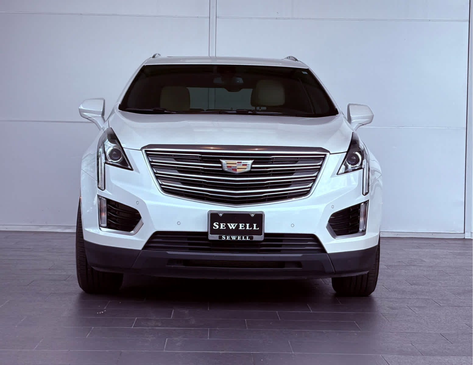 2017 Cadillac XT5 Luxury photo 3