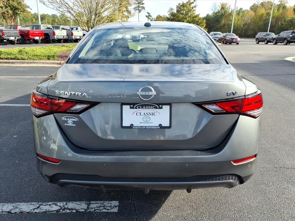 2024 Nissan Sentra SV photo 4
