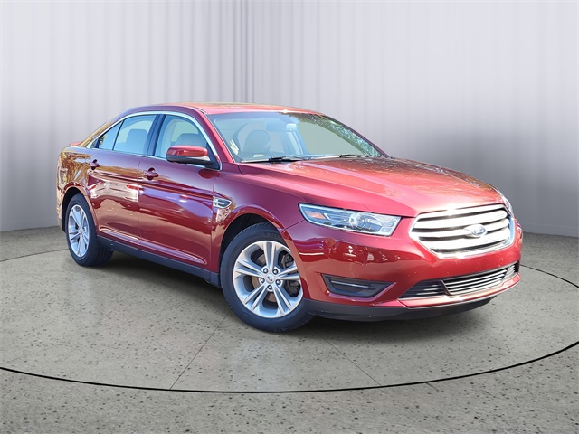 2016 Ford Taurus