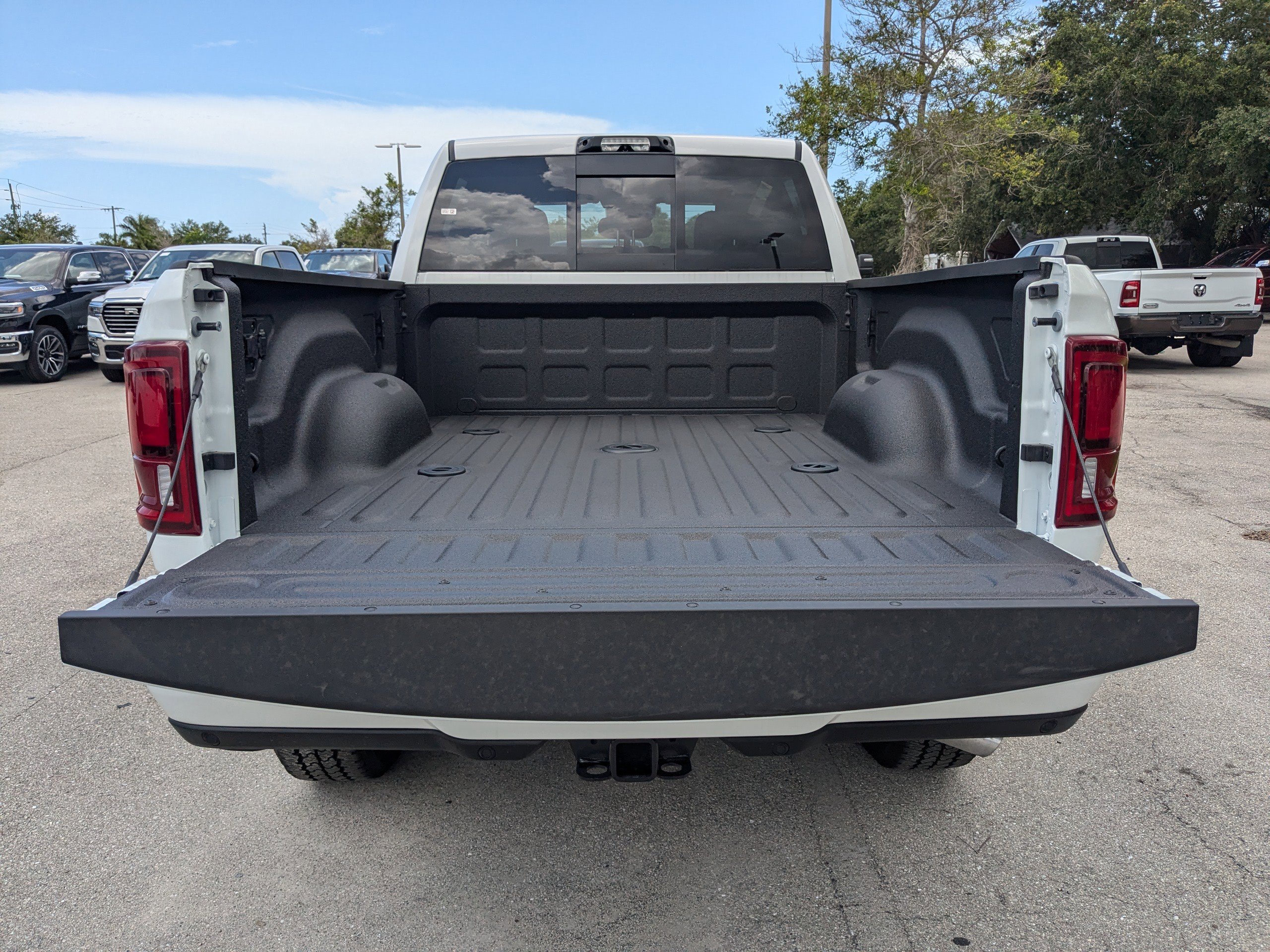 2025 Ram 2500 Big Horn photo 13