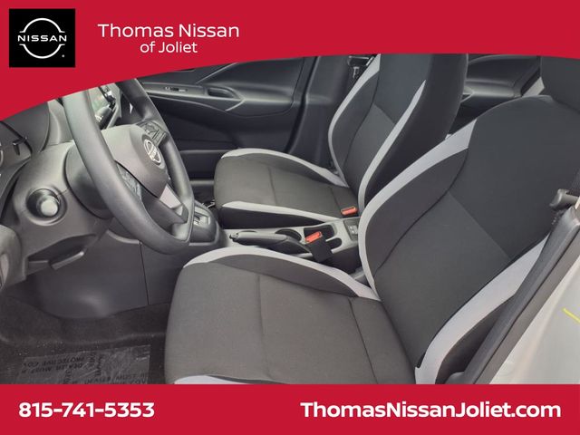 2025 Nissan Versa 1.6 S photo 11