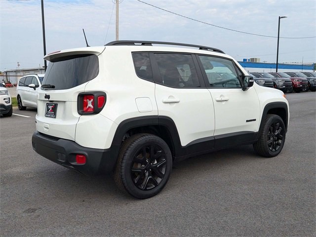 2023 Jeep Renegade Altitude photo 4