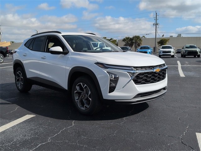 2026 Chevrolet Trax LT's photo