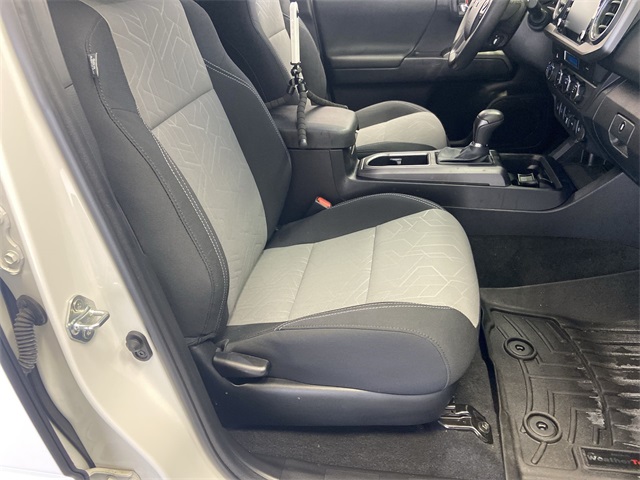 2023 Toyota Tacoma SR5 photo 30