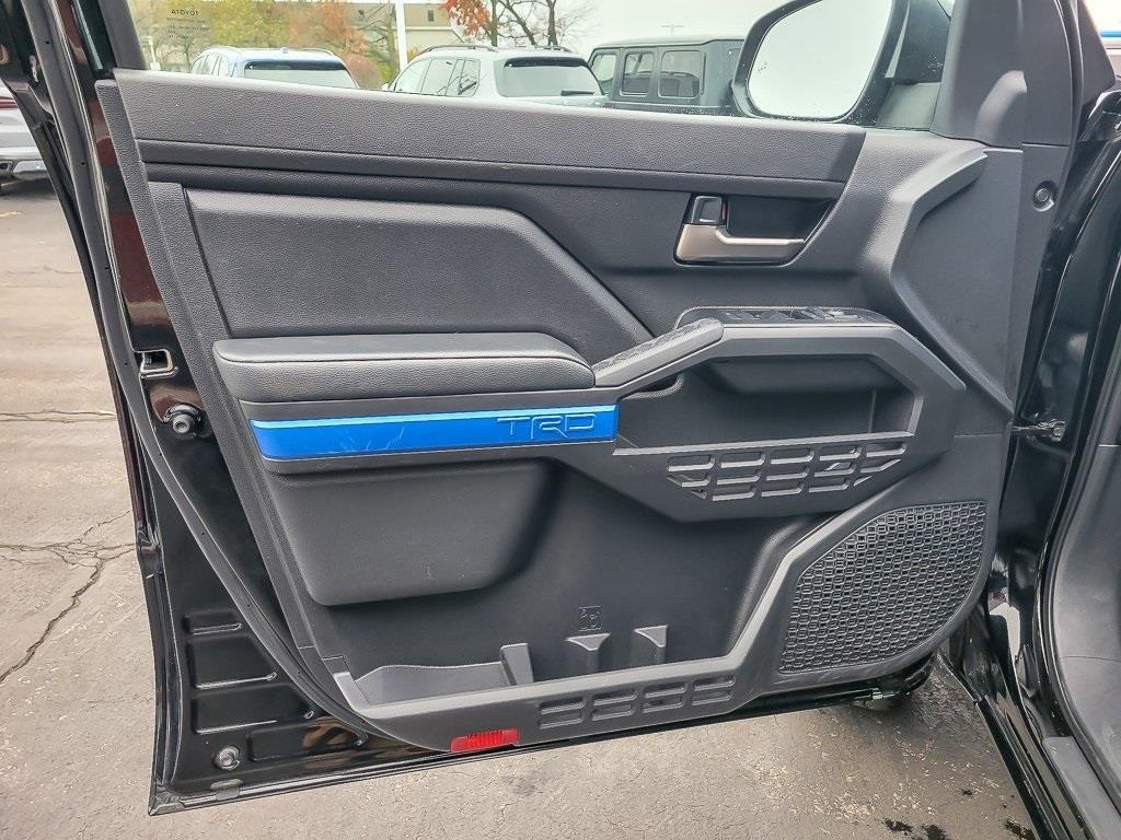2025 TOYOTA TACOMA - Image 16