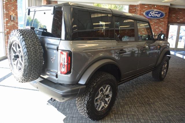 2025 Ford Bronco Badlands photo 7