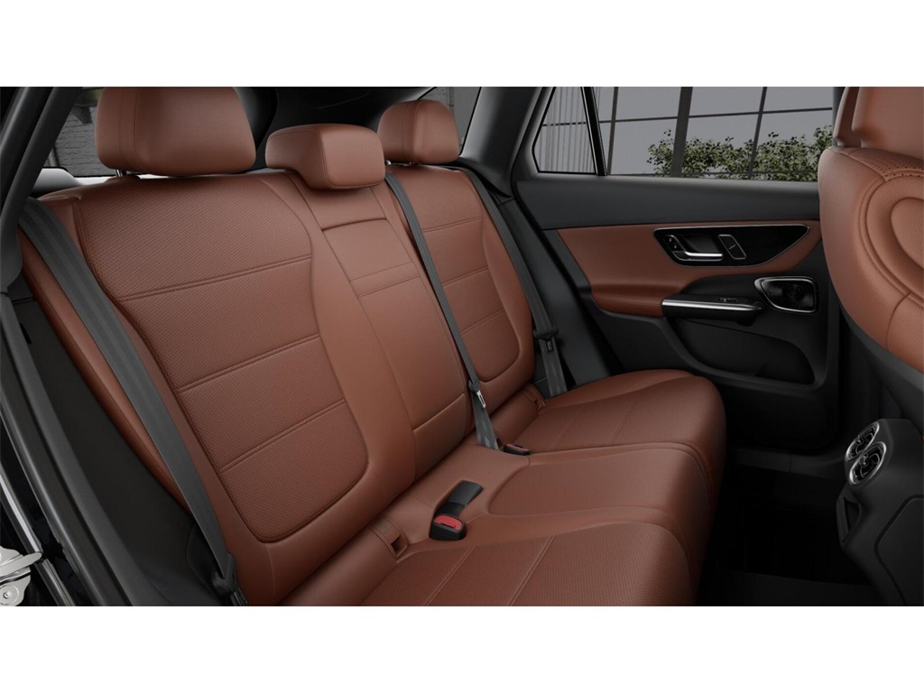 2025 Mercedes Benz GLC 350e 4MATIC photo 5