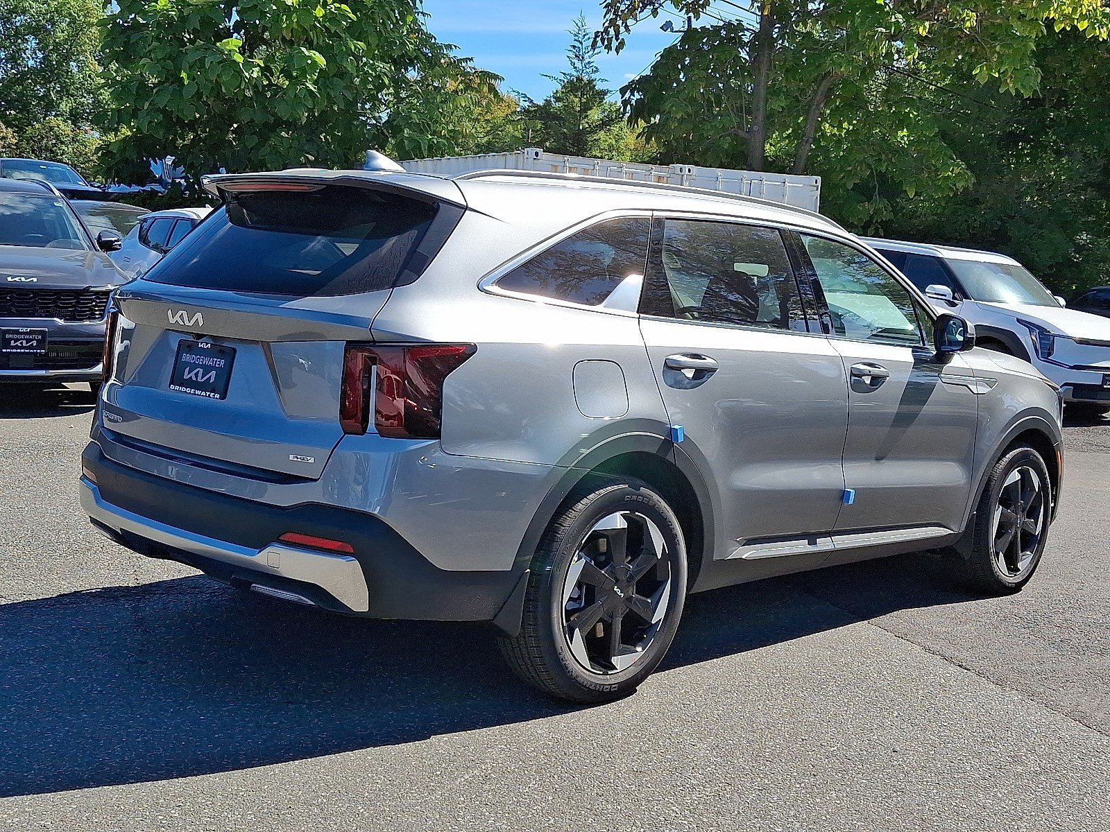 2025 Kia Sorento Plug-In Hybrid EX photo 3