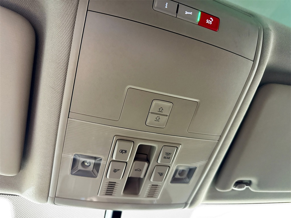 2022 Volkswagen Atlas V6 SE Technology photo 42