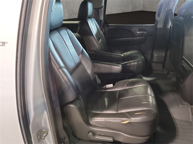 2011 Gmc Yukon XL SLT 1500 photo 19