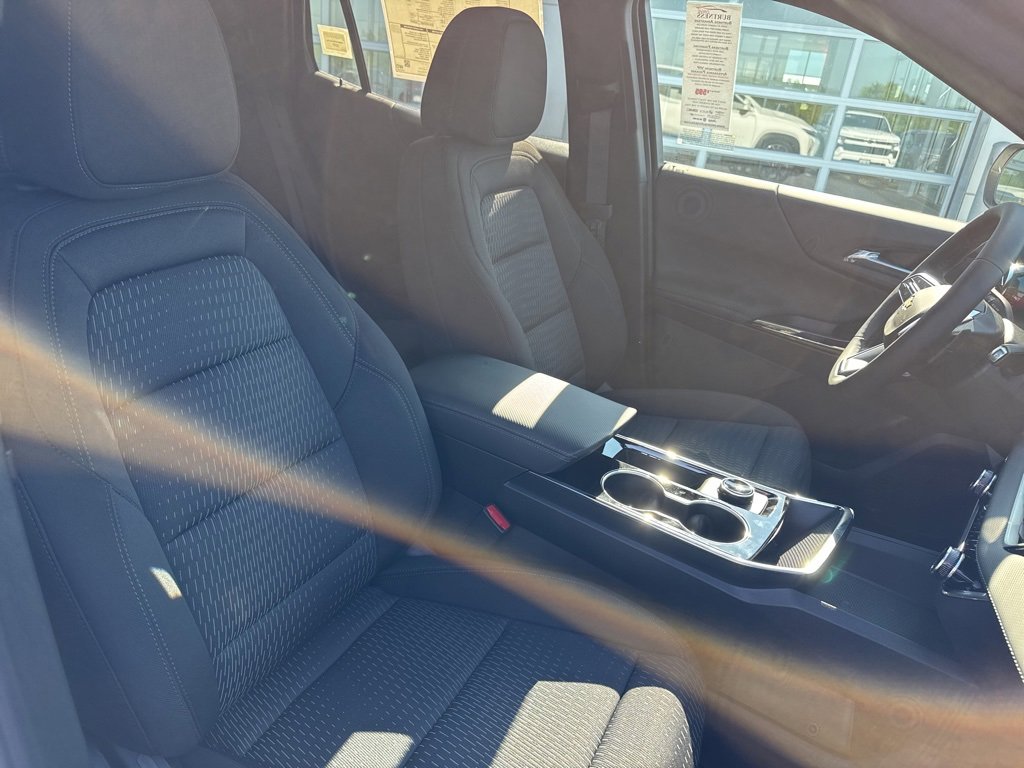 2026 Chevrolet Equinox LT photo 19