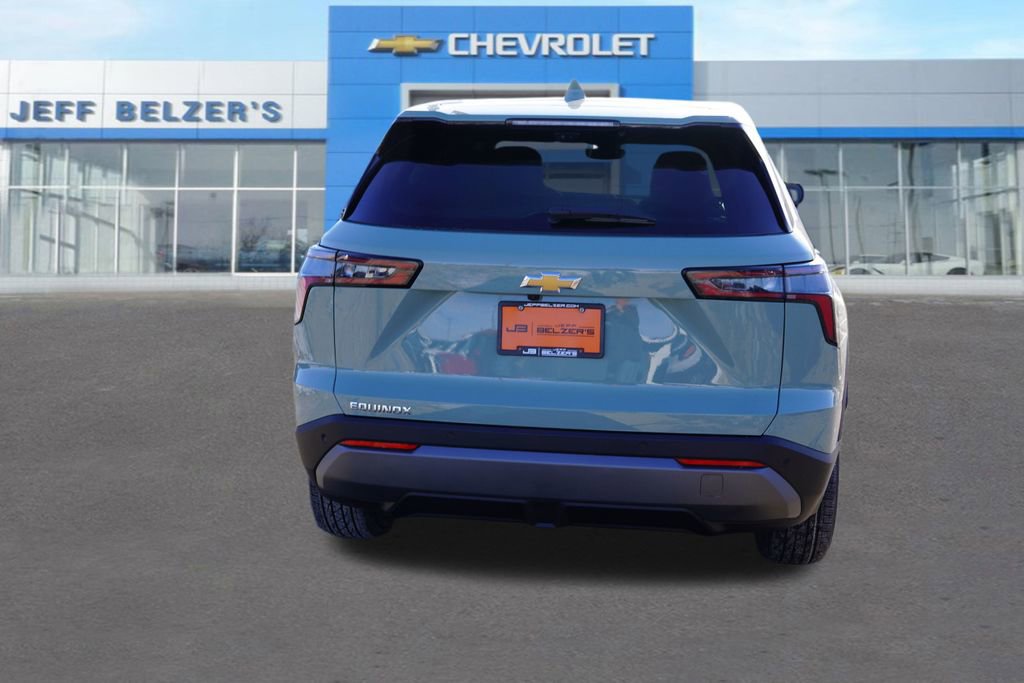 2026 Chevrolet Equinox LT photo 3