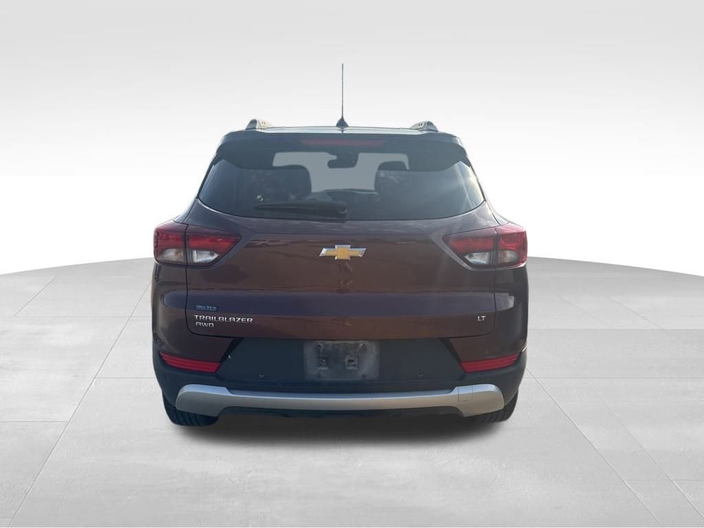 2022 Chevrolet Trailblazer LT photo 3