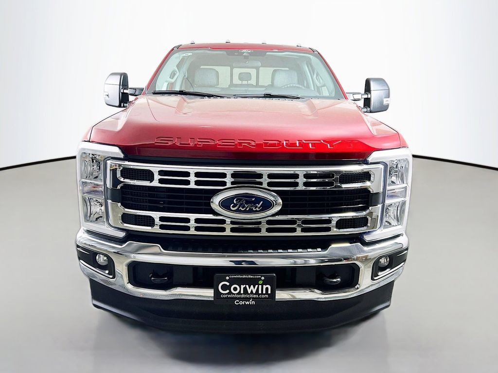 2026 Ford F-350 photo 3