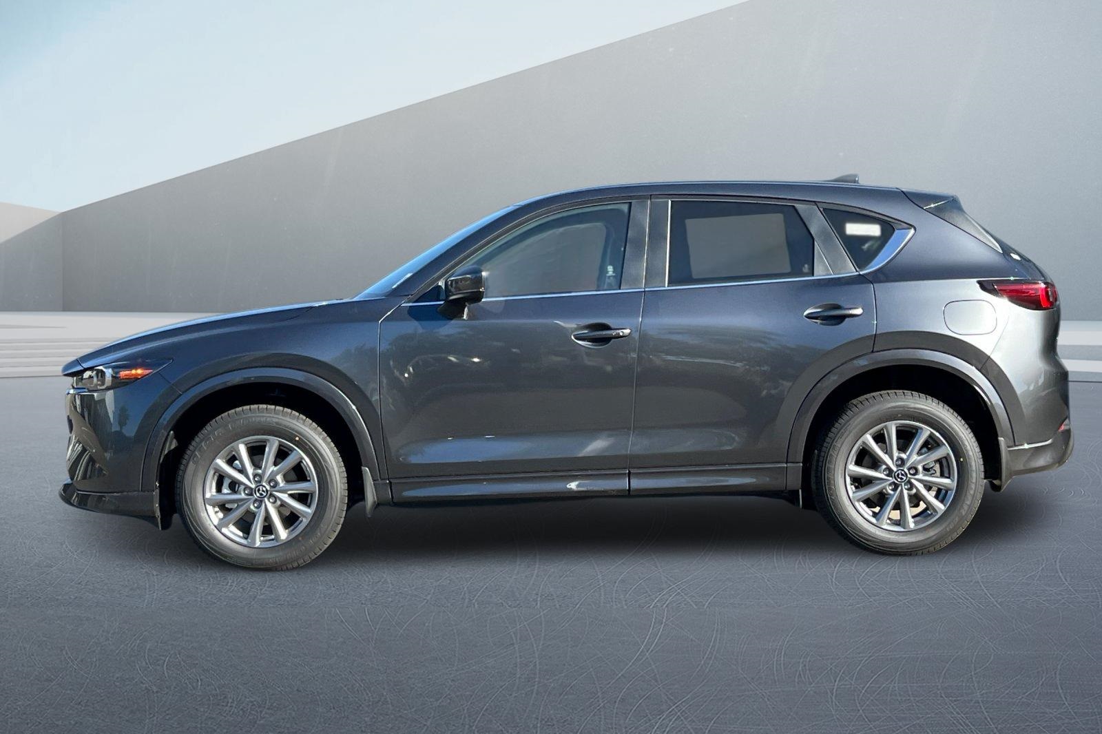 2025 Mazda CX-5 2.5 Select photo 8