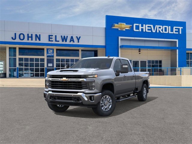 2025 Chevrolet Silverado 3500HD LT photo 7