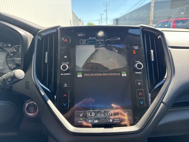 2023 Subaru Ascent Onyx Edition photo 6