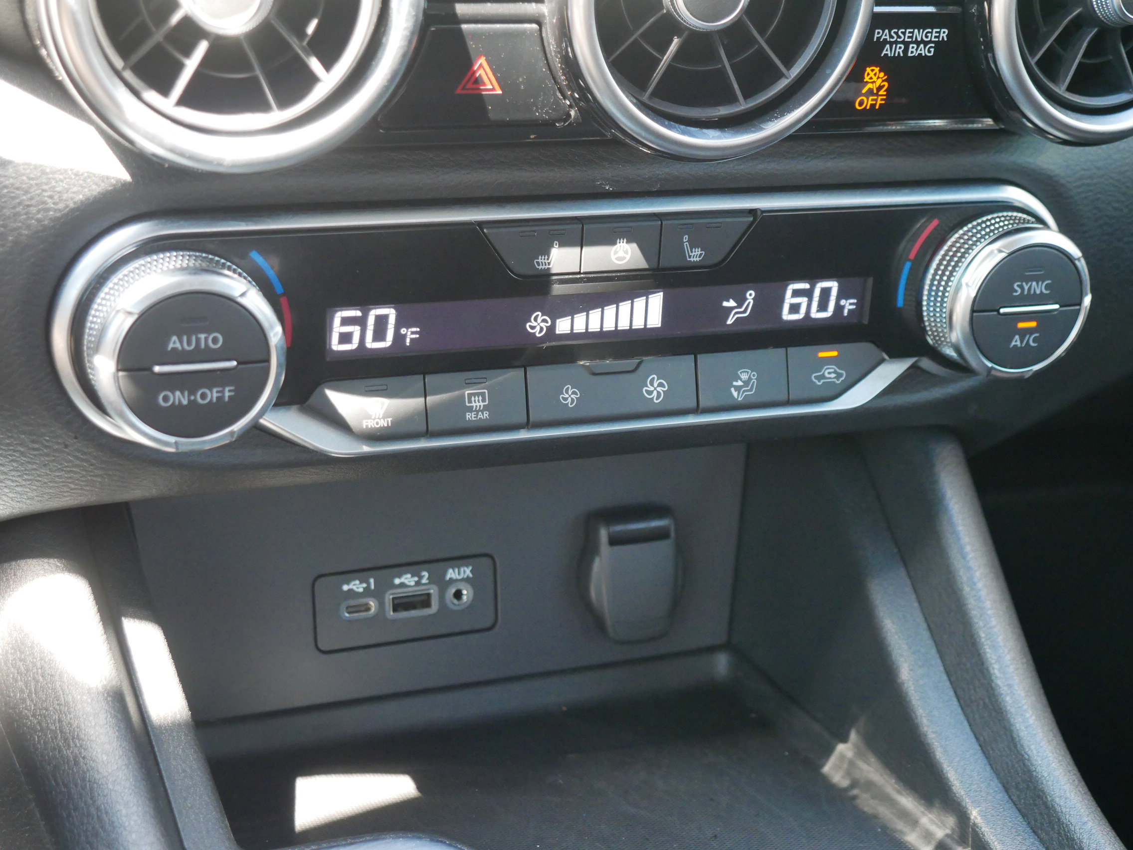 2023 Nissan Sentra SV photo 11