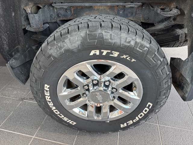 2018 Chevrolet Silverado 3500HD High Country photo 4