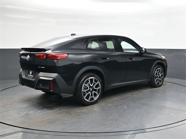 2025 Bmw X2 xDrive28i photo 3