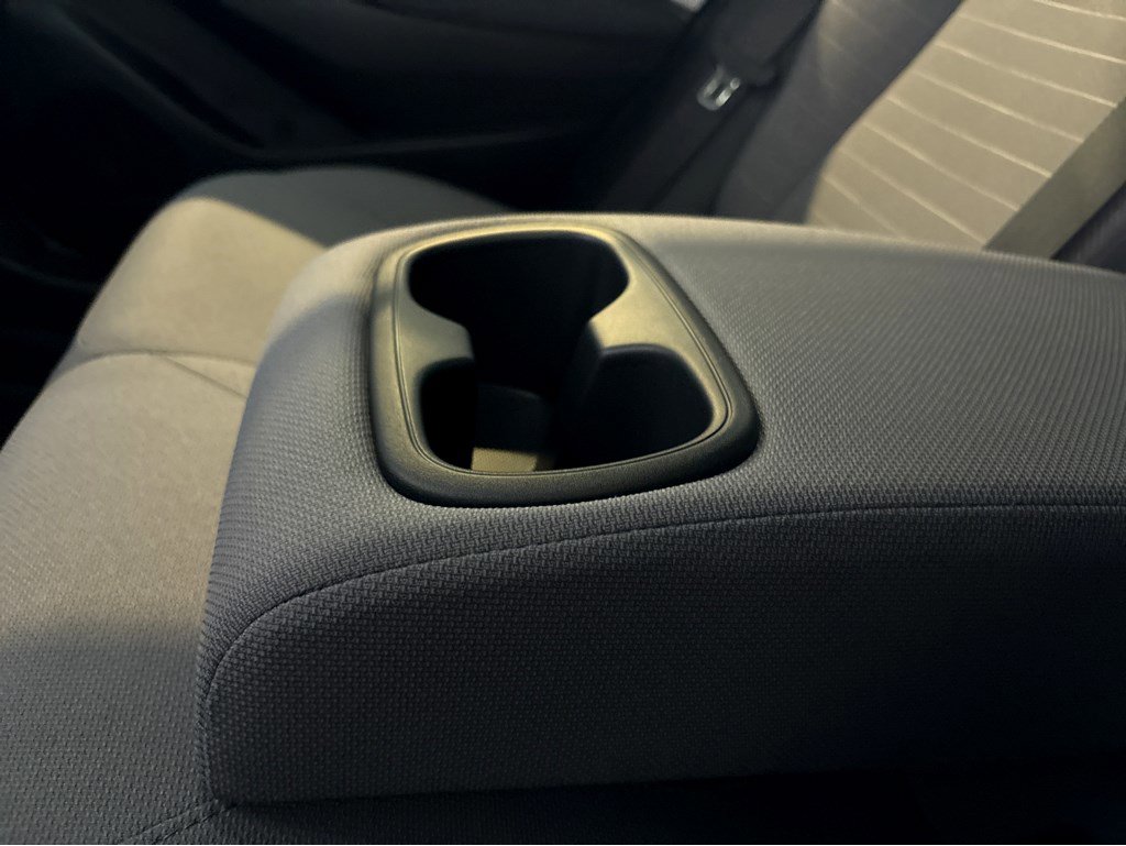 2022 Toyota Corolla LE photo 27