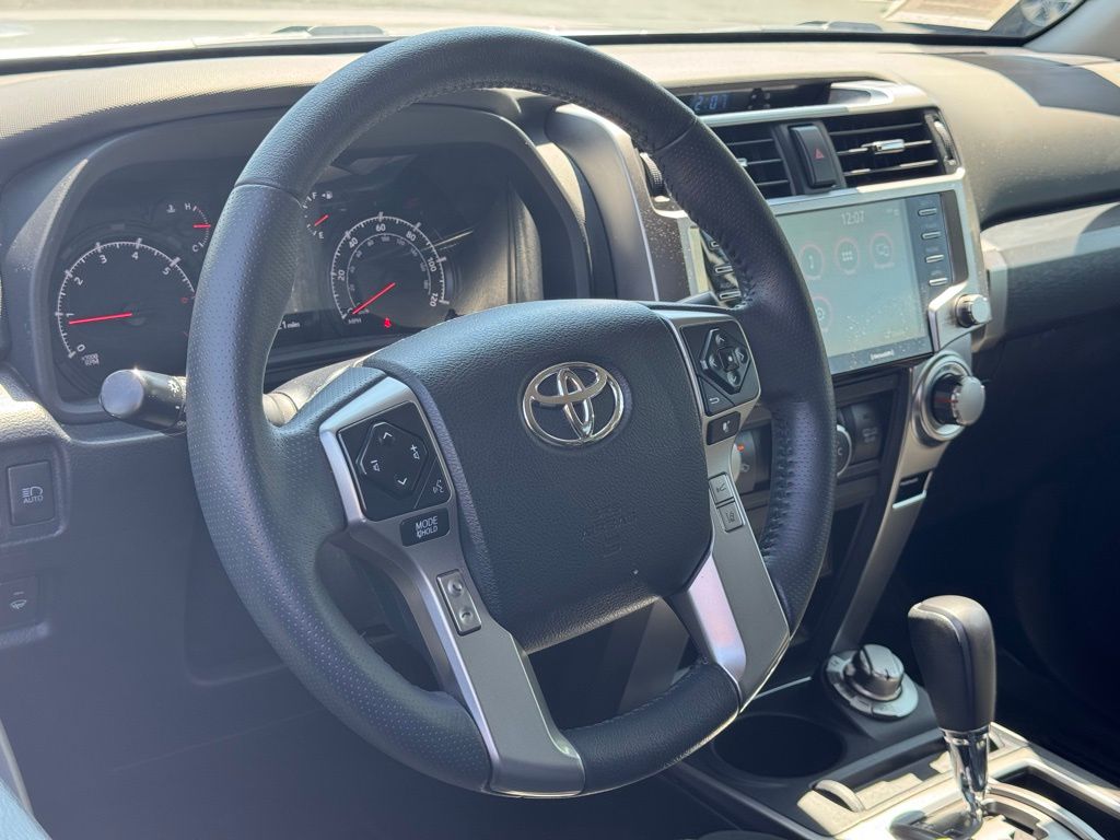 2024 Toyota 4Runner SR5 photo 15