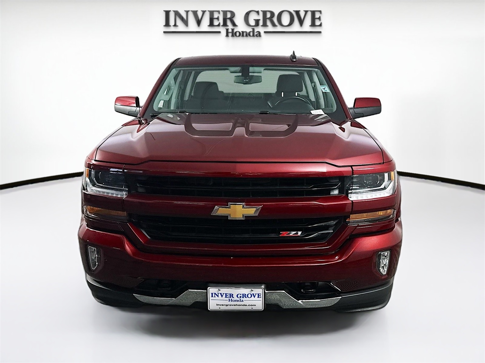 Used 2017 Chevrolet Silverado 1500 LT Z71 with VIN 3GCUKREC2HG187347 for sale in Inver Grove Heights, Minnesota