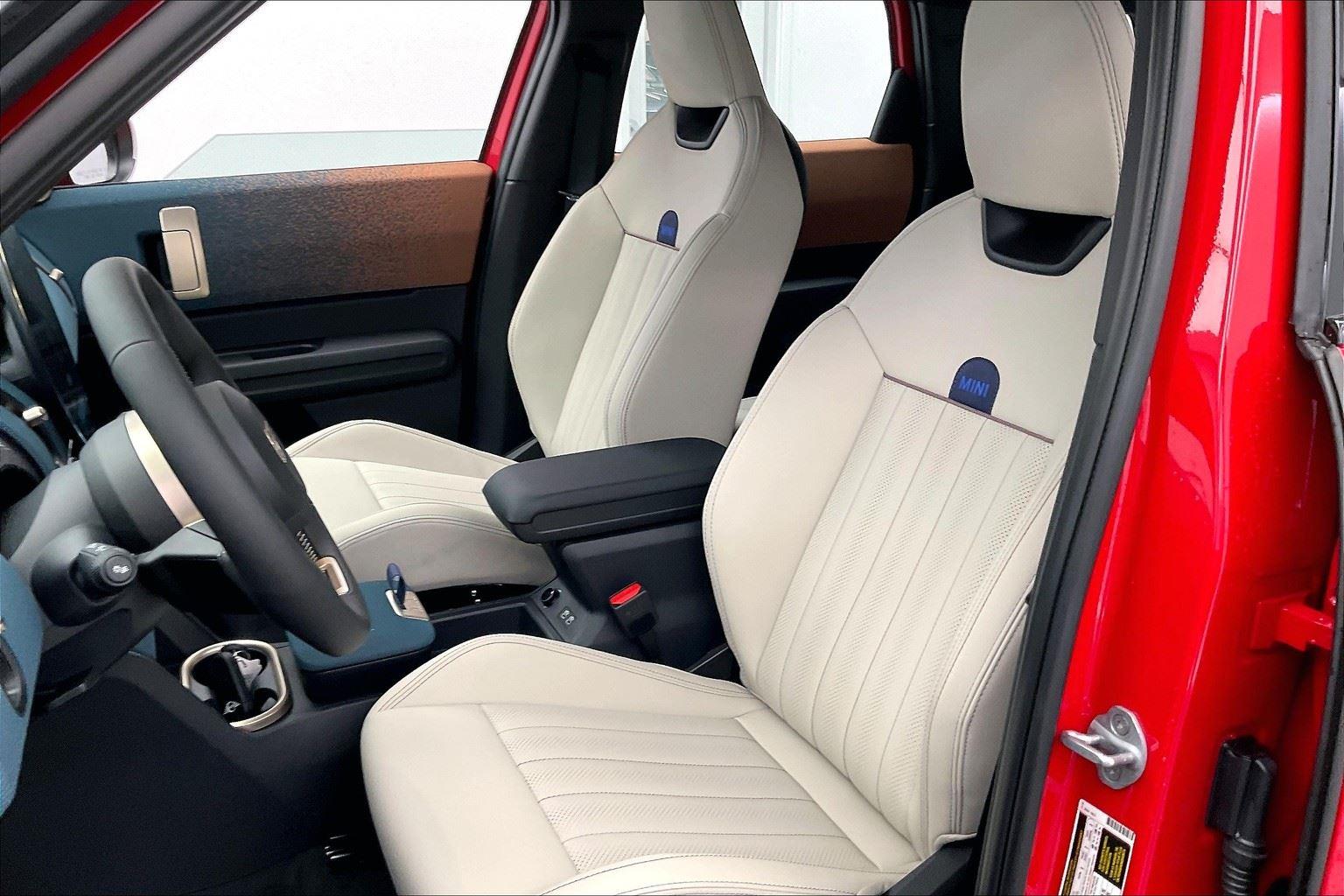 2025 Mini Countryman S ALL4 photo 5