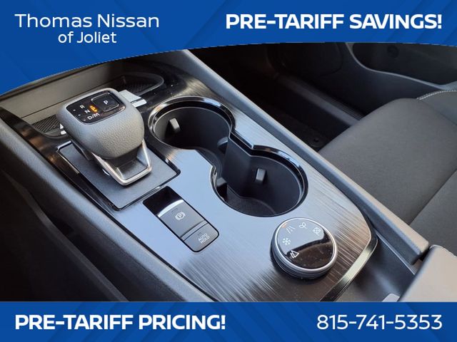 2026 Nissan Rogue S photo 17