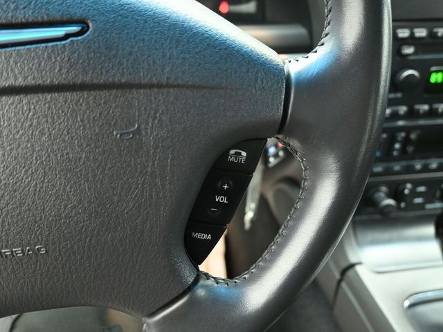 2002 FORD THUNDERBIRD - Image 14