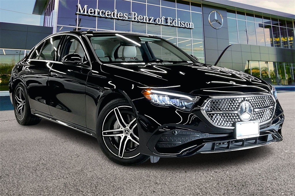 2025 Mercedes-Benz E-Class E350's photo